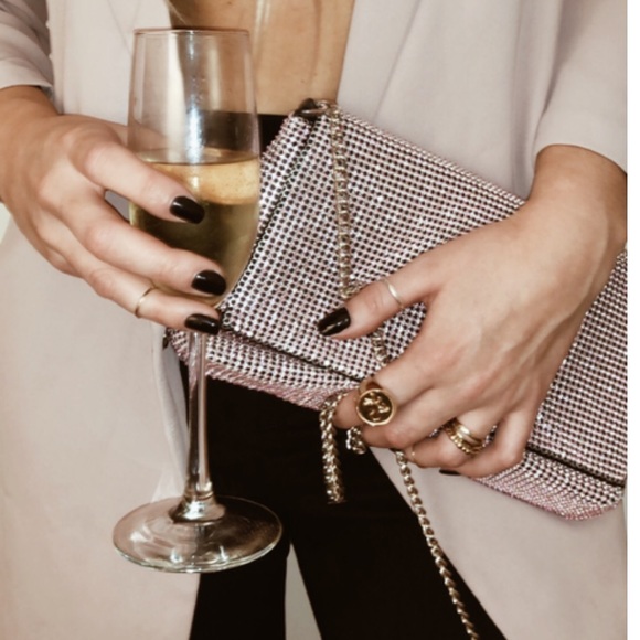 Topshop Handbags - TOPSHOP CROSSBODY PURSE